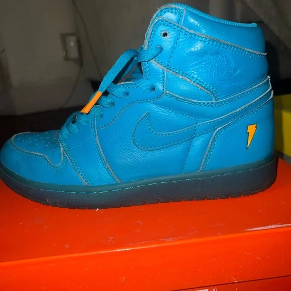 Air Jordan 1 Retro High OG G8RD Blue Lagoon